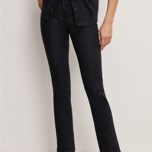 Good American Good Legs Straight jeans in black size 15 NWT